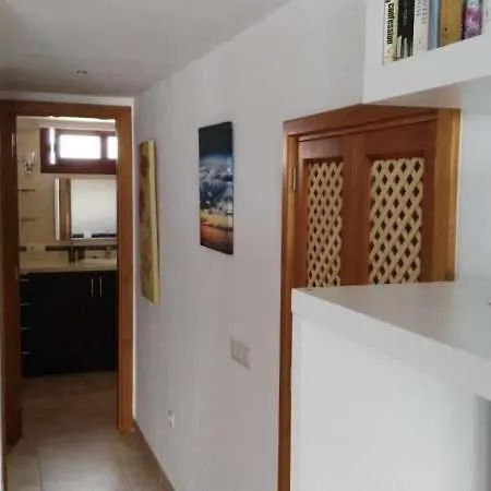 Playa Honda Sleeps 2 Wifi Playa Honda (Lanzarote)