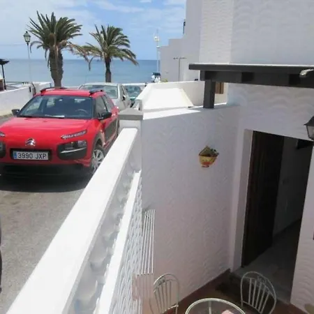 Playa Honda Sleeps 2 Wifi Playa Honda (Lanzarote)